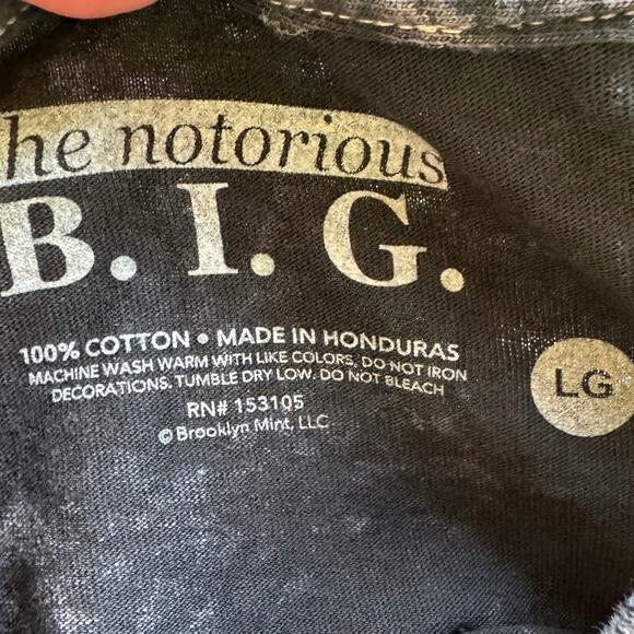 The Notorious B.I.G. Trust No One Black Acid Wash Tee Size Large New without Tag - Picture 5 of 5